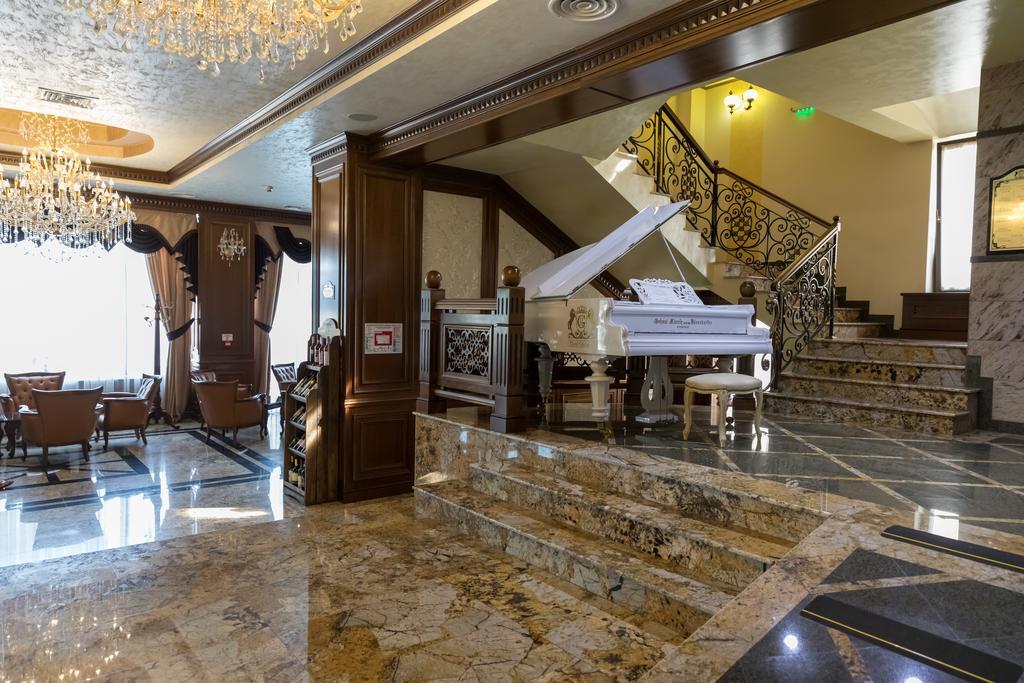 Hotel Giuliano Bragadiru Exterior foto